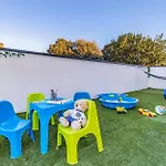 Διαμέρισμα Veluana 3 With A Balcony *