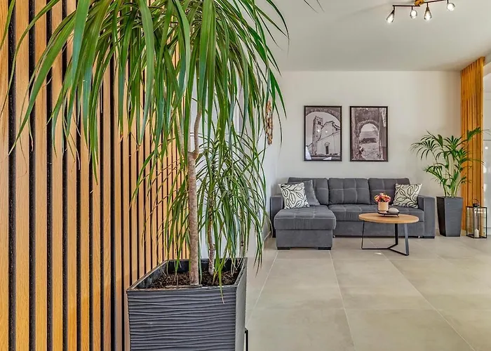 Veluana 3 With A Balcony * 풀라