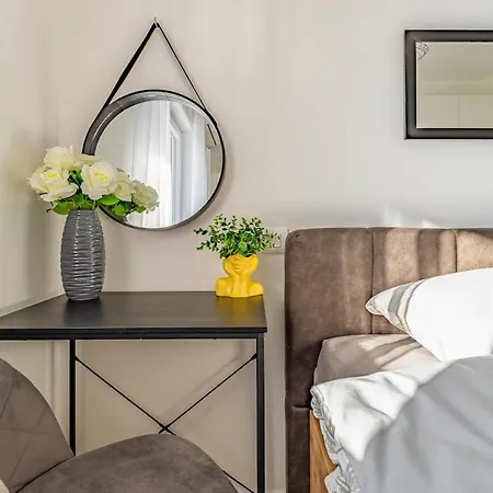 Apartman Veluana 3 With A Balcony Póla